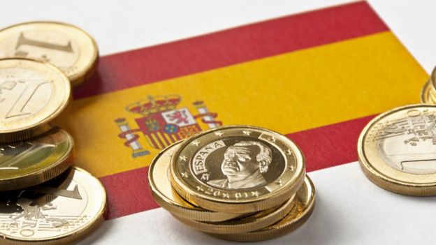 Bandera española con euros