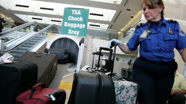 Revisión de seguridad de equipajes en EE.UU.