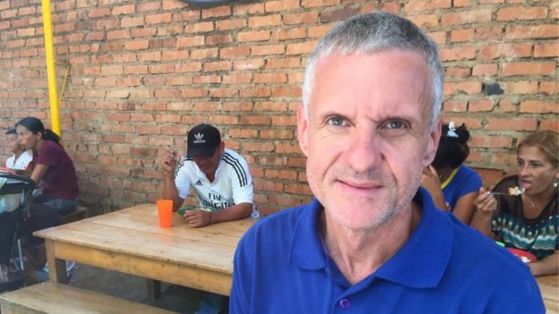 Carlos Alberto Ledesma at the soup kitchen in Cúcuta