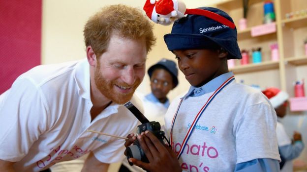সেন্টাবেলের দফতরে প্রিন্স হ্যারি।