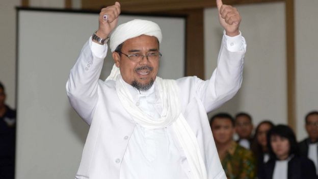 Rizieq Shihab saat memberikan kesaksian dalam sidang Ahok pada 28 Februari lalu.