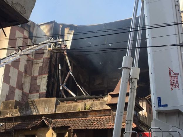 தீ பிடித்த தி சென்னை சில்க்ஸ் கட்டிடம்