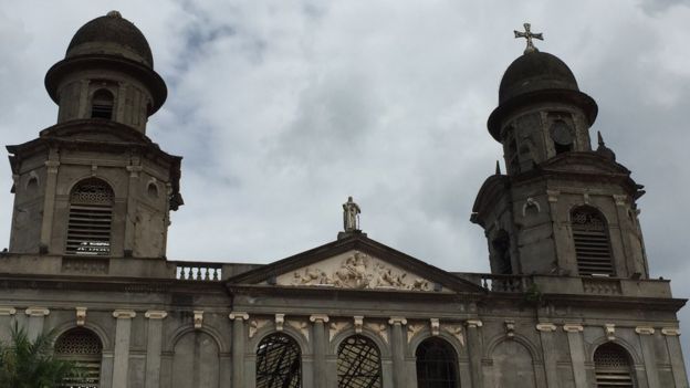 Detalle de la catedral vieja de Managua
