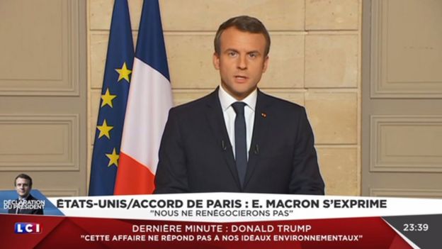 Emmanuel Macron hablando por TV