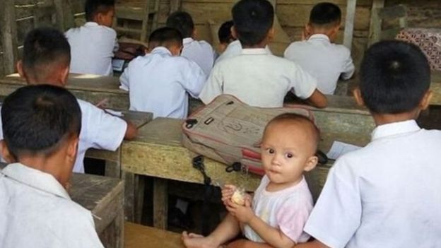 anak sekolah di Nias Selatan