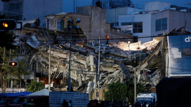 Edificio de la avenida Álvaro Obregón 286 de Ciudad de México destruido por el terremoto de magnitud 7,1 del martes.