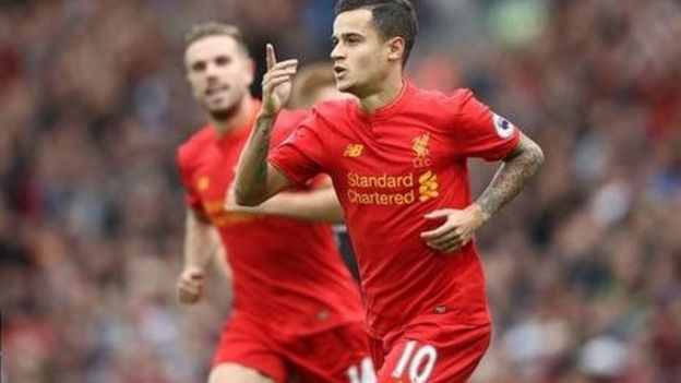 Barcelona itajaribu mara ya mwisho kumsajili kiungo wa kati wa Liverpool na Brazil Philippe Coutinho katika dirisha la uhamisho la mwezi Januari. (Daily Mirror)