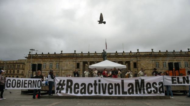 Protesta para pedir la reactivación del diálogo.