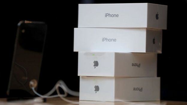 cajas de iPhones.