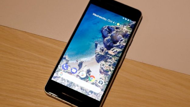 Google Pixel de frente