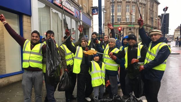 Members on a clean-up in Kingston