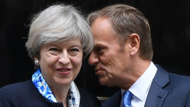 تيريزا ماي ودونالد توسك