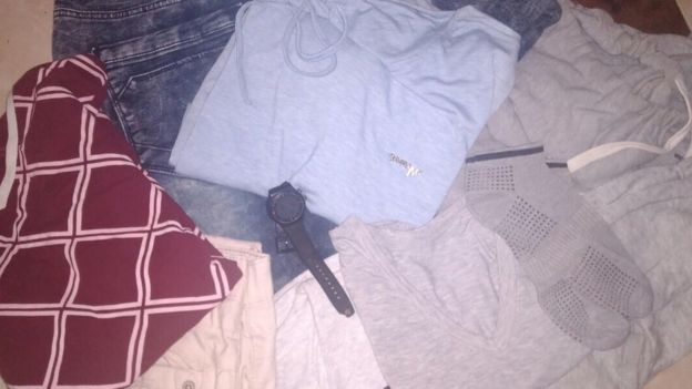 بقايا ملابس وحاجيات أحد المختفين