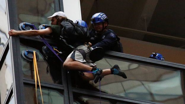 Escalador en la Torre Trump