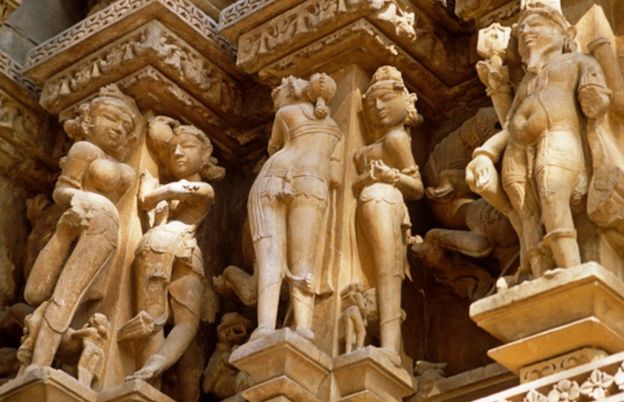 templos eróticos de Khajuraho, en India central.