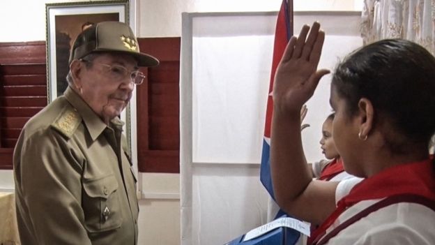 Raúl Castro llegó al poder por la enfermedad de su hermano Fidel.