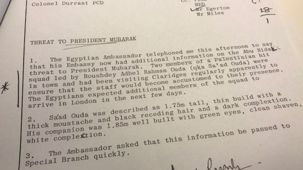 وثائق سرية بريطانية: مصر حذرت بريطانيا من "مؤامرة لاغتيال" مبارك في لندن عام 1983  _98934574_2