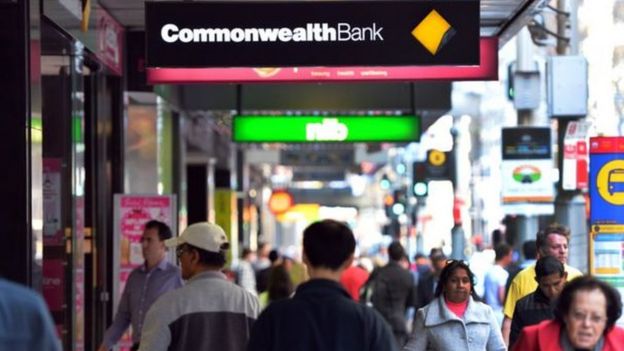 أكبر بنوك أستراليا للتمويل العقاري متورط في غسيل أموال _97202194_4