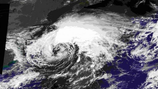 Imagen satelital del paso de Hermine.