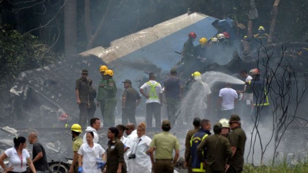 El personal de emergencia que acudió al lugar del accidente se encontró con escenas estremecedoras.