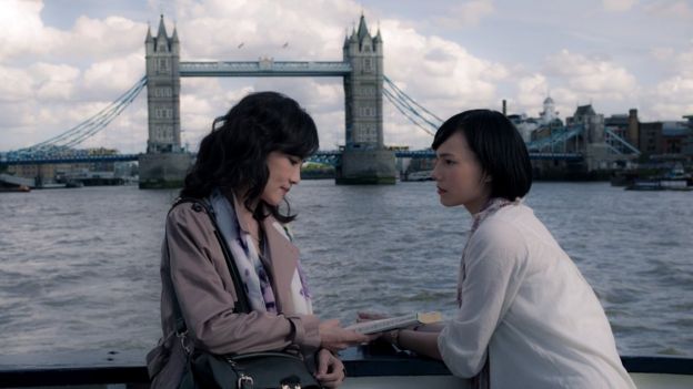 Escena de The Receptionist