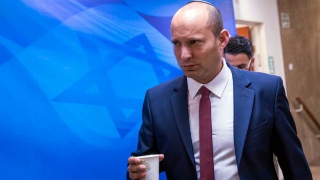 نفتالي بينيت