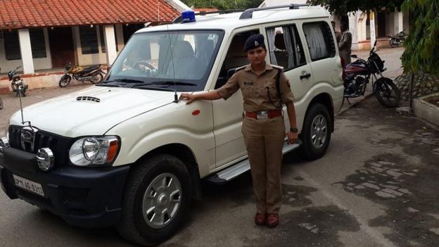श्रेष्ठा ठाकुर