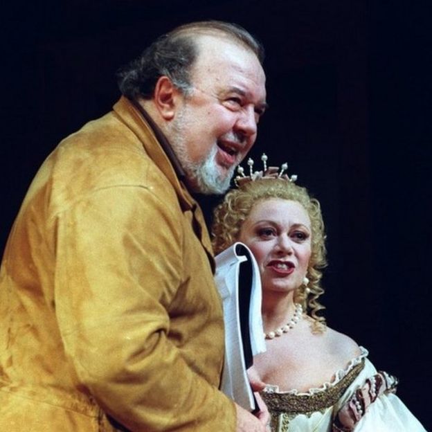 Peter Hall & Elaine Paige in 1998