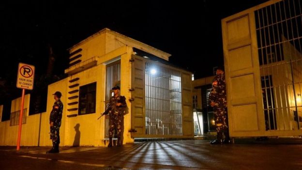 Tentara berjaga di Davao setelah pemberlakukan keadan darurat