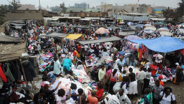El mercado de Gikomba, en Nairobi, es el segundo más grande de ropa de segunda mano en África oriental.