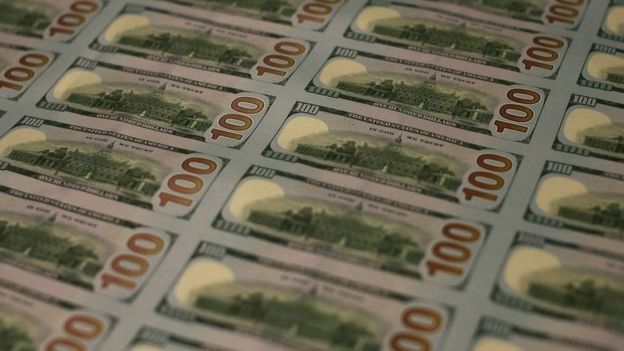 100 டாலர் கரன்ஸி