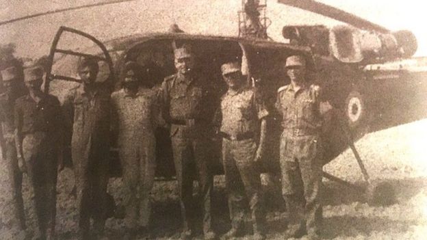 ஜென்ரல் சகத் சிங்கின் ஹெலிகாப்டரை தாக்கிய தோட்டாக்கள்