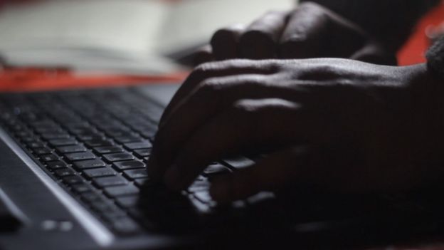 டார்க் வெப்