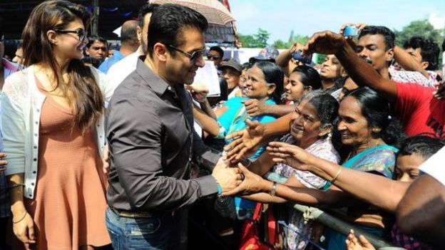 Malgré les écarts de comportement, Salman Khan ne semble pas perdre en popularité auprès de ses dizaines de millions de fans.