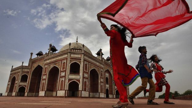 புது டெல்லியில் ஹுமாயூன் கல்லறை