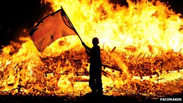 Résultat de recherche d'images pour "12 of july bonfire pope"