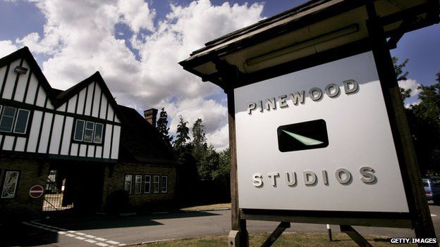 pinewood studios 05200m expansion plan to begin