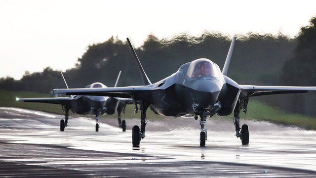 New RAF F-35B Lightning II stealth fighter lands in UK - BBC News