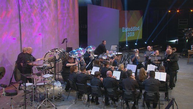 Bandiau Pres Dosbarth 3 (13) / Brass Bands Section 3 (13)