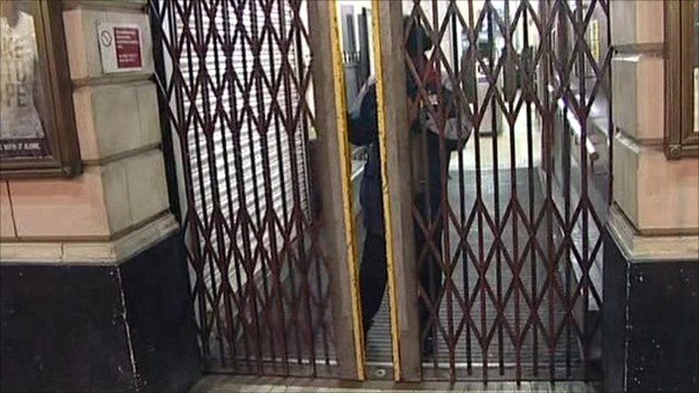 Closed tube