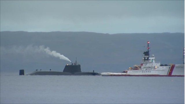 HMS Astute with a sea vessel