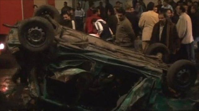 Egypt car bomb wreckage