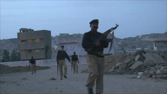 Pakistani policemen