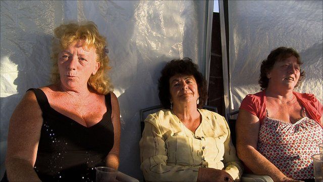 Mimi Sheridan, Mary Ann McCarthy, and Mimi's sister Margret