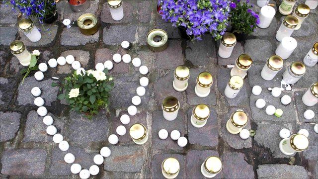 Candles and floral tributes in Oslo