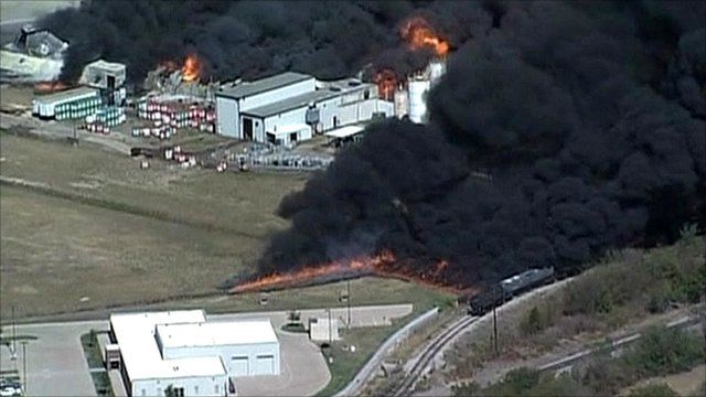 Fire at chemical plant in Texas