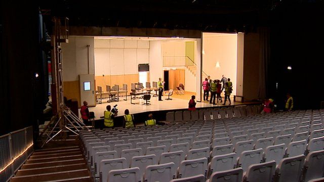 Set at Edinburgh's International Festival