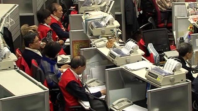 Hong Kong stock exchange traders