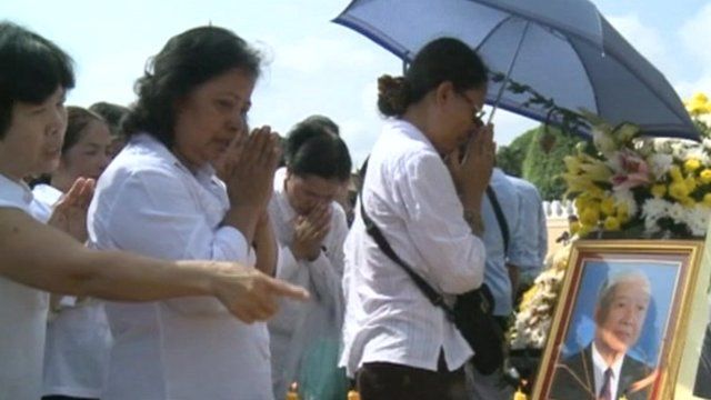 Cambodians mourn the death of former King Norodom Sihanouk