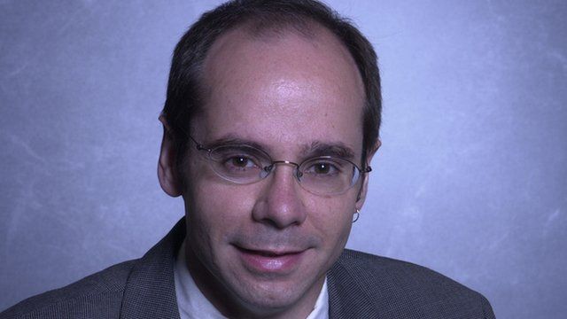 Simon Thomas